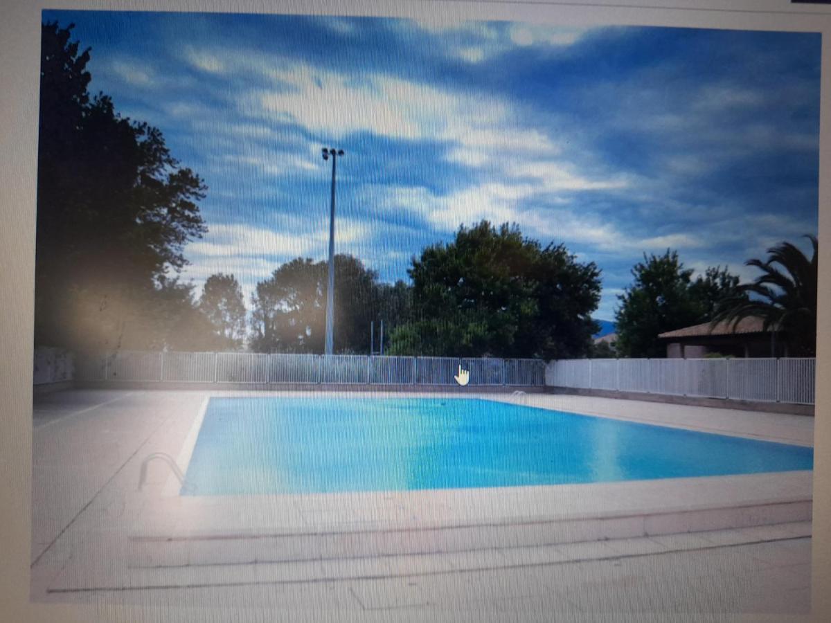 Appart T3 Terrasse - Piscine - 3 Etoiles Saint-Cyprien  Exterior photo